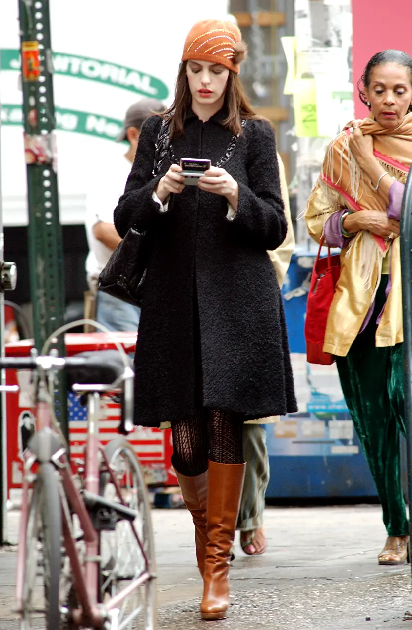 Anne Hathaway giữ thứ n&agrave;y suốt 20 năm đợi chờ ng&agrave;y "hồi sinh"- Ảnh 4.