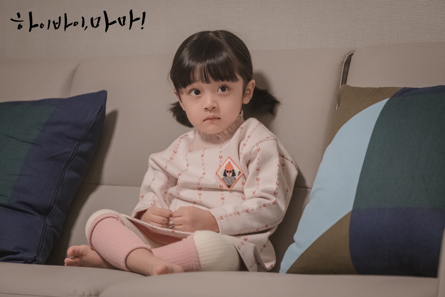 Dám cá 99,99% khán giả tưởng diễn viên nam này là nữ: Đây mới là đỉnh cao giả gái, lau mắt trăm lần không nhận ra- Ảnh 3. Dám cá 99,99% khán giả tưởng diễn viên nam này là nữ: Đây mới là đỉnh cao giả gái, lau mắt trăm lần không nhận ra- Ảnh 3.