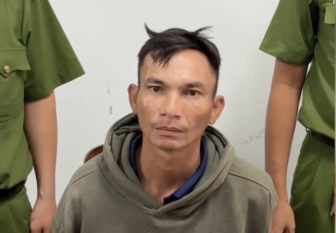Bắt nghi can giết người phụ nữ trong nh&agrave; nghỉ ở Ba Ng&ograve;i - Ảnh 1.
