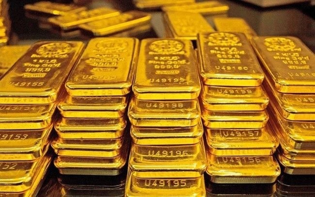 Gi&aacute; v&agrave;ng ng&agrave;y c&agrave;ng giảm s&acirc;u, chuy&ecirc;n gia dự b&aacute;o khi n&agrave;o tăng trở lại?- Ảnh 1.