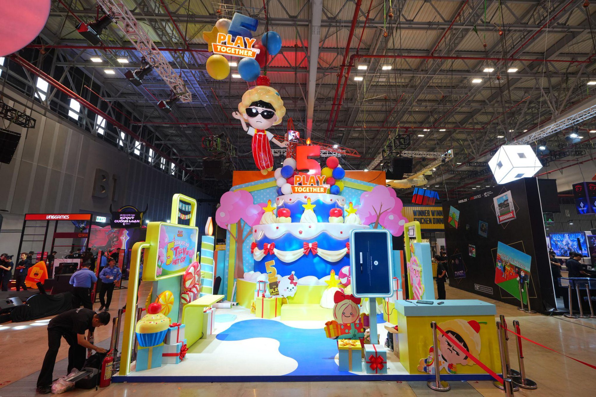 Đổ bộ GameVerse 2026, booth Play Together gây bão vì đông nghẹt - Ảnh 2. Đổ bộ GameVerse 2026, booth Play Together gây bão vì đông nghẹt - Ảnh 2.
