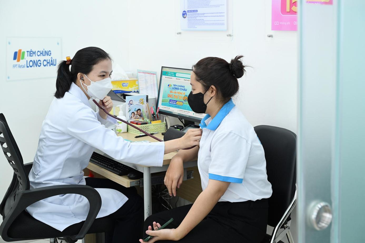 Long Châu chính thức công bố Đại sứ sức khỏe 2026, là nghệ sĩ đẹp trai, tài năng ‘siêu hot’ - Ảnh 2. Long Châu chính thức công bố Đại sứ sức khỏe 2026, là nghệ sĩ đẹp trai, tài năng ‘siêu hot’ - Ảnh 2.
