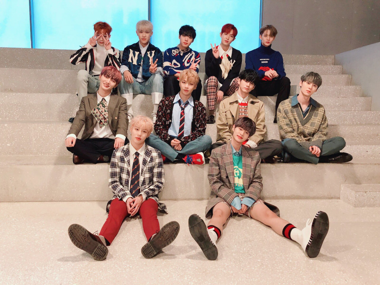 Mỹ nam l&agrave; "thế lực mới" của showbiz: Thần tượng quốc d&acirc;n từng khiến BTS phải d&egrave; chừng, hẹn Việt Nam 1 dịp đặc biệt - Ảnh 3.