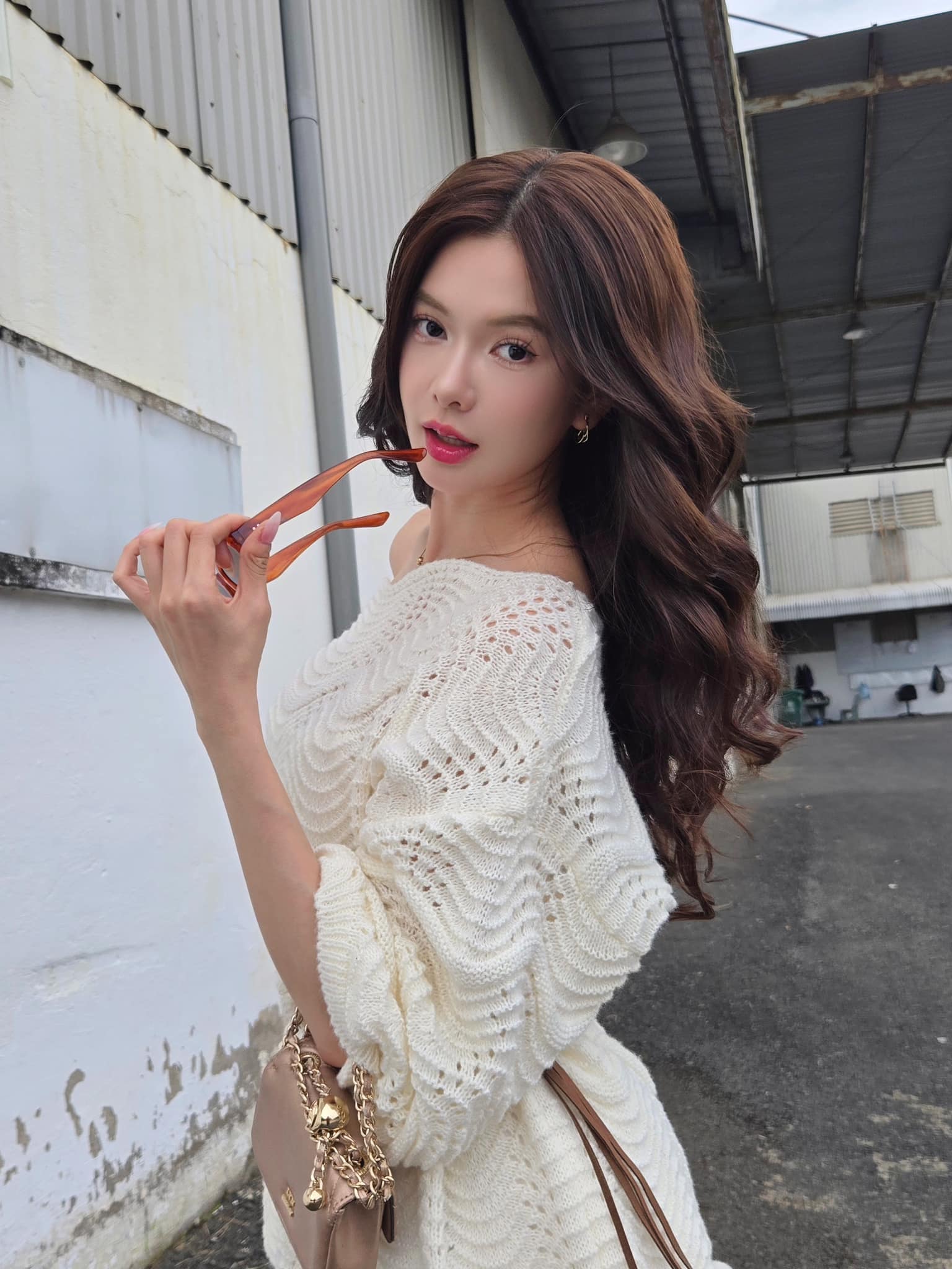 Đ&atilde; t&igrave;m ra mỹ nh&acirc;n để mặt mộc đẹp chẳng k&eacute;m Phương Anh Đ&agrave;o, danh xưng đẹp nhất Việt Nam liệu c&oacute; đổi chủ- Ảnh 8.