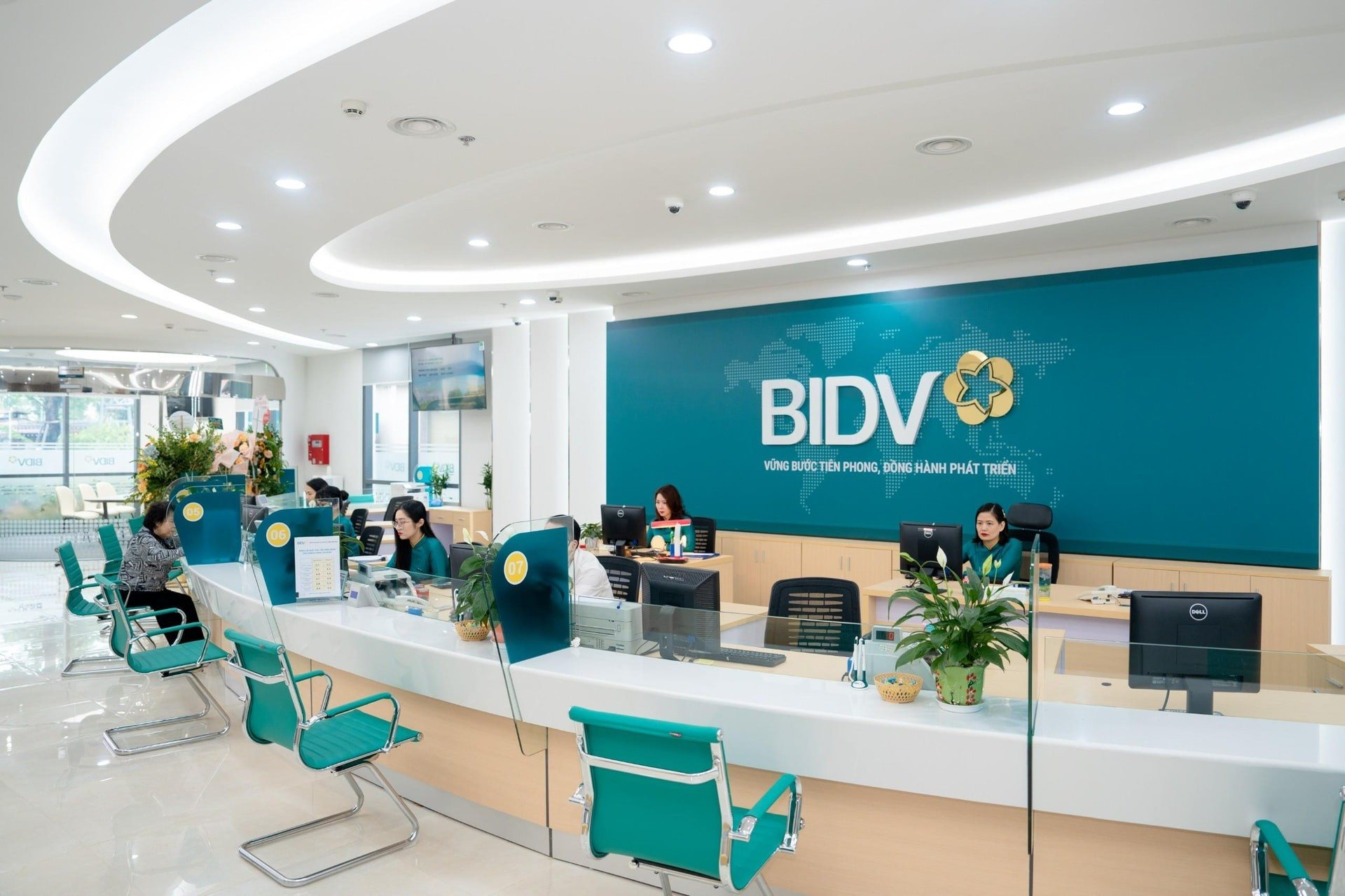 H&ocirc;m nay, BIDV ph&aacute;t th&ocirc;ng b&aacute;o khẩn đến h&agrave;ng triệu kh&aacute;ch h&agrave;ng!- Ảnh 1.