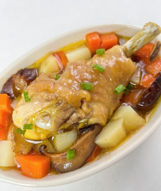 M&oacute;n hấp rất l&yacute; tưởng cho bữa cơm m&ugrave;a h&egrave; để l&agrave;m dịu dạ d&agrave;y! Dưới đ&acirc;y l&agrave; 6 c&ocirc;ng thức dễ l&agrave;m v&agrave; nhẹ nh&agrave;ng, vừa ngon miệng lại tốt cho l&aacute; l&aacute;ch v&agrave; dạ d&agrave;y của bạn - Ảnh 3.