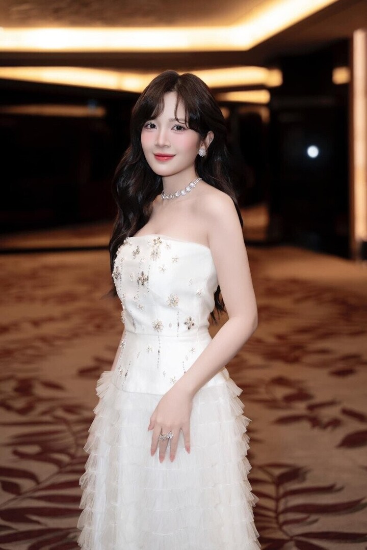 Cuộc sống của hai mỹ nh&acirc;n phim giờ v&agrave;ng tr&ugrave;ng t&ecirc;n tr&ecirc;n VTV- Ảnh 5.