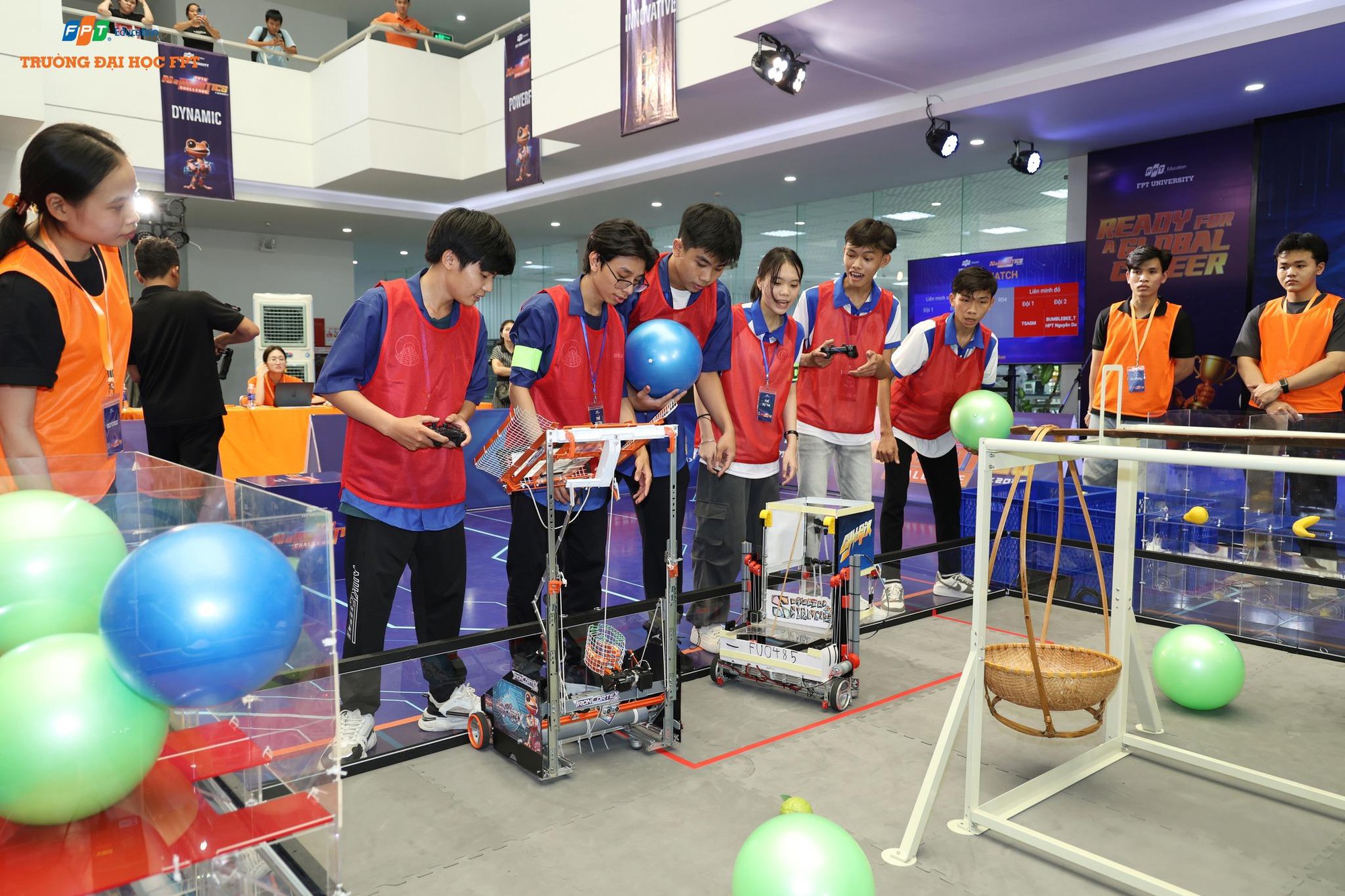 Trường Đại học FPT mở chuy&ecirc;n ng&agrave;nh Robot v&agrave; Tr&iacute; tuệ nh&acirc;n tạo: Đ&oacute;n đầu cuộc đua UAV v&agrave; Robot h&igrave;nh người - Ảnh 3.