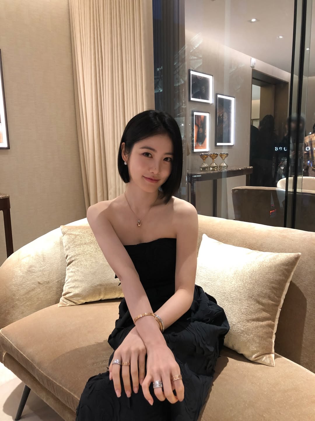 "&Aacute;c nữ" tr&ecirc;n phim ngo&agrave;i đời hiền như ti&ecirc;n nữ: Mặt xinh d&aacute;ng xịn, mặc đẹp kh&ocirc;ng trượt ph&aacute;t n&agrave;o- Ảnh 9.