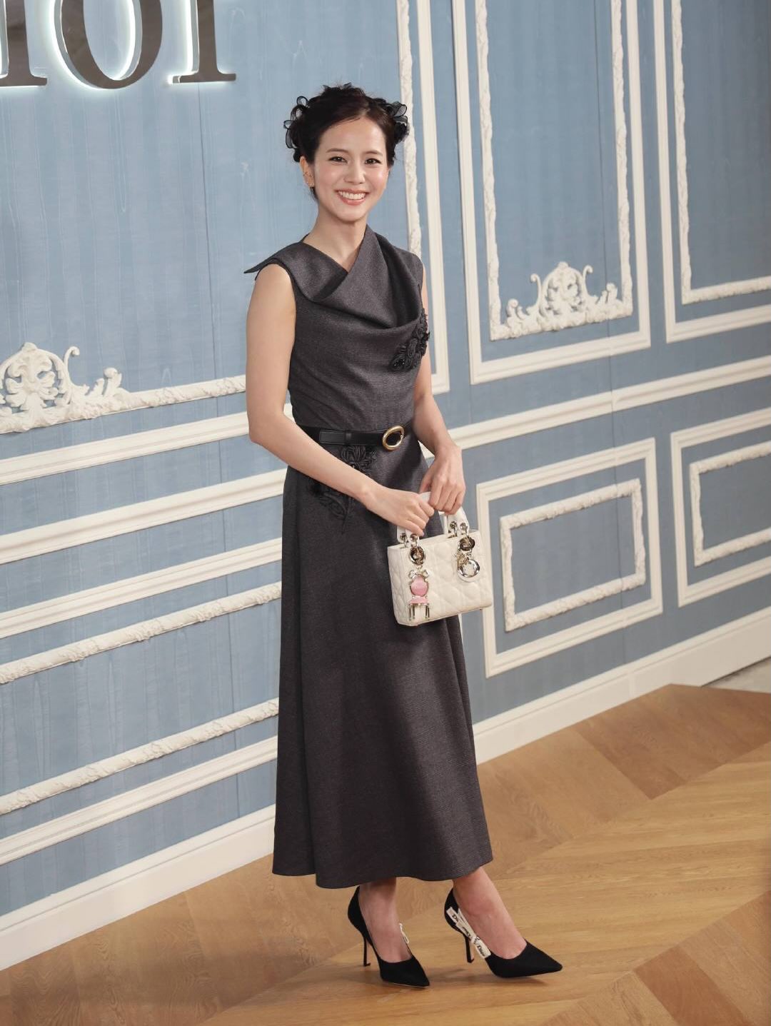 Sau c&ocirc; bồi b&agrave;n, Dior cho Jisoo th&agrave;nh "mẹ chồng" với diện mạo mới- Ảnh 5.