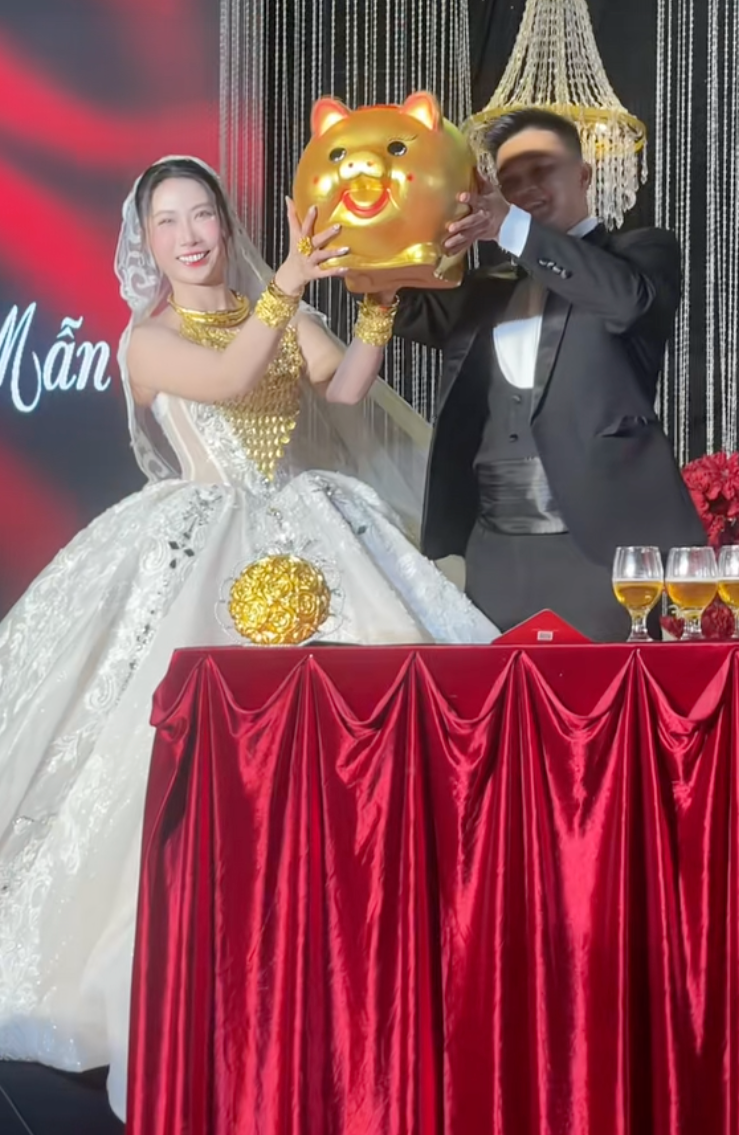 đ&aacute;m cưới - Ảnh 11.