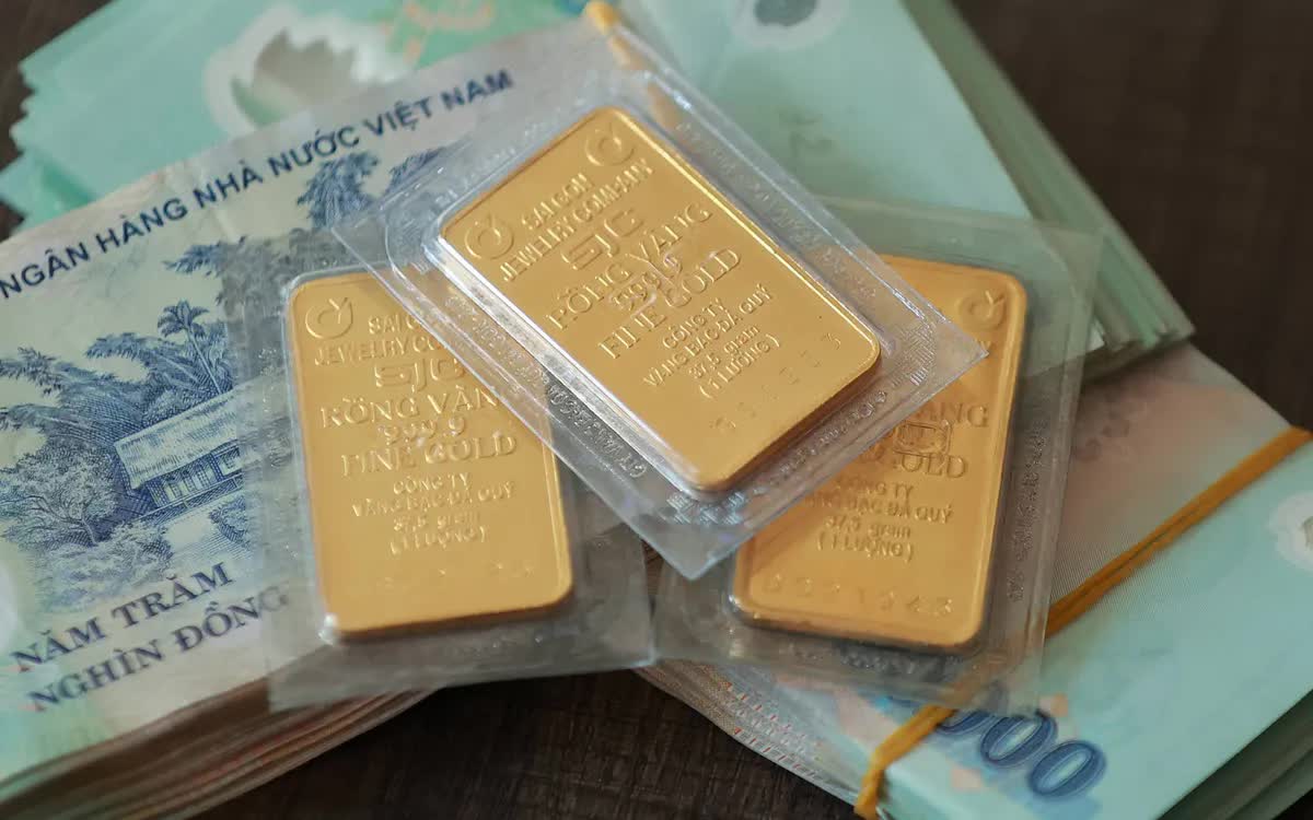 Bộ T&agrave;i ch&iacute;nh l&agrave;m r&otilde; việc đ&aacute;nh thuế giao dịch v&agrave;ng miếng- Ảnh 1.