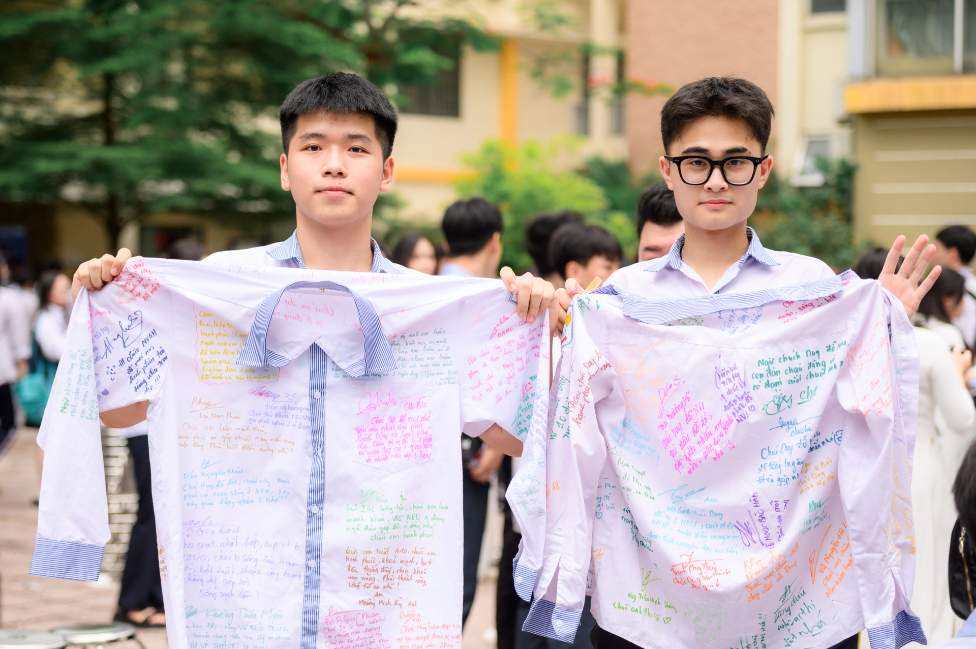 Nữ sinh Kim Li&ecirc;n rạng rỡ trong ng&agrave;y bế giảng 2026: Thanh xu&acirc;n đẹp nhất l&agrave; đ&acirc;y chứ đ&acirc;u!- Ảnh 5.