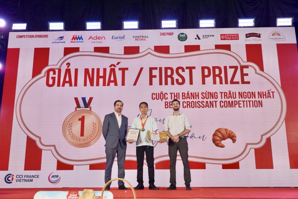 B&aacute;nh đoạt Giải Nhất B&aacute;nh sừng b&ograve; tại lễ hội B&aacute;nh M&igrave; Việt Nam 2026 đ&atilde; c&oacute; mặt tại GO! An Lạc - Ảnh 5.