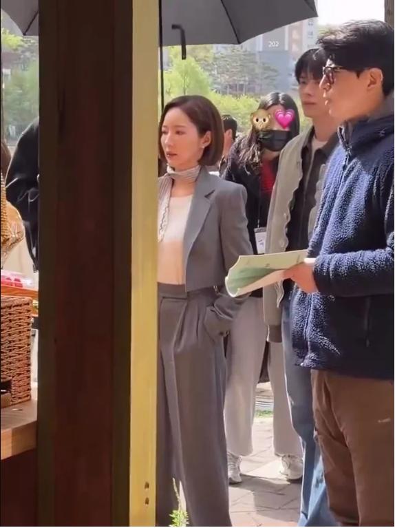 Park Min Young đ&atilde; lấy lại hướng dẫn sử dụng nhan sắc rồi- Ảnh 3.