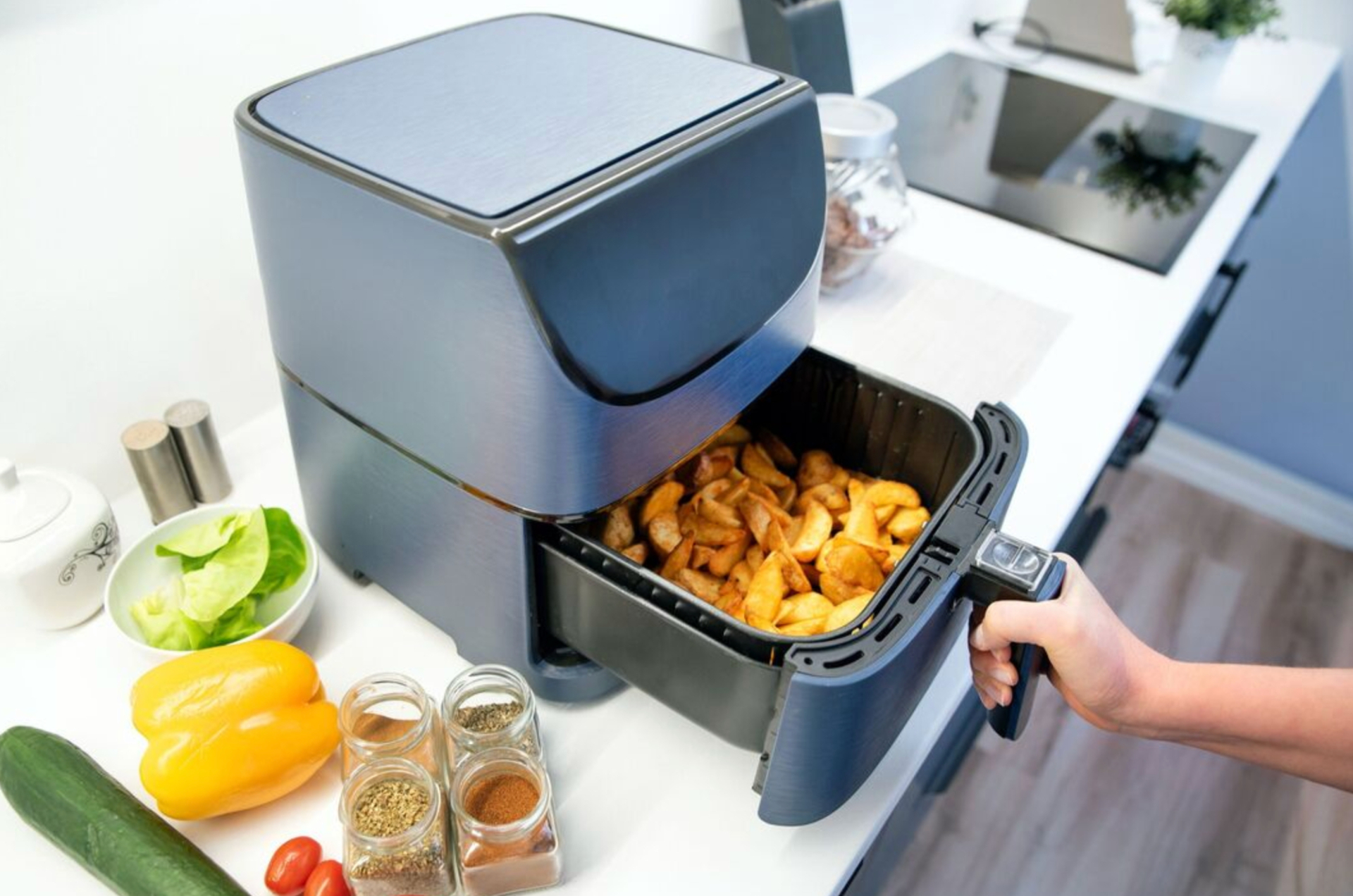 Lợi &iacute;ch khi d&ugrave;ng nồi chi&ecirc;n kh&ocirc;ng dầu- Ảnh 2.