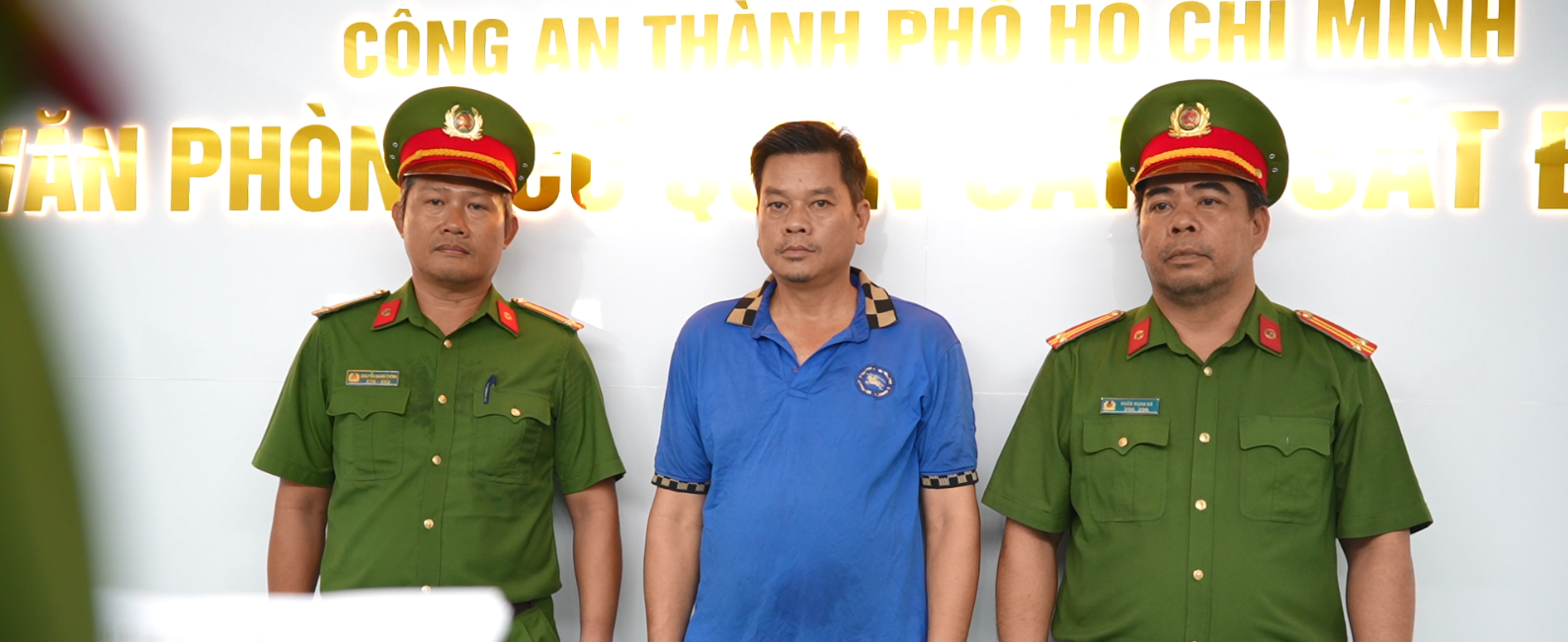 Từ vụ tự tử bất thường, C&ocirc;ng an TP.HCM triệt ph&aacute; đường d&acirc;y bu&ocirc;n b&aacute;n chất độc quy m&ocirc; kinh ho&agrave;ng- Ảnh 3.
