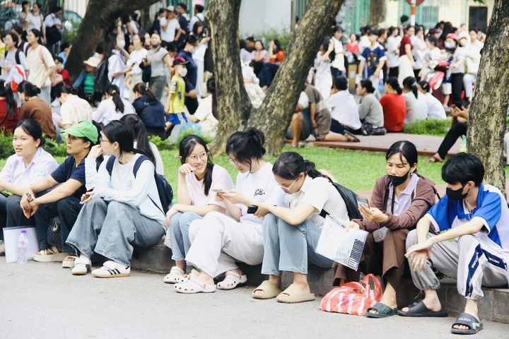 Kỷ lục gần 23.000 th&iacute; sinh thi Đ&aacute;nh gi&aacute; năng lực Đại học Sư phạm H&agrave; Nội- Ảnh 5.