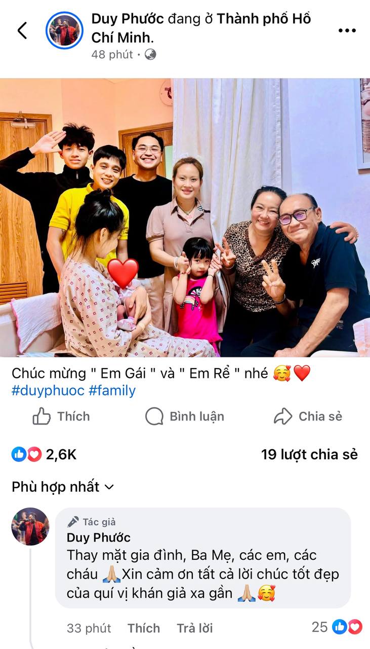 1 cặp diễn vi&ecirc;n Việt vừa b&iacute; mật ch&agrave;o đ&oacute;n nh&oacute;c tỳ đầu l&ograve;ng- Ảnh 1.