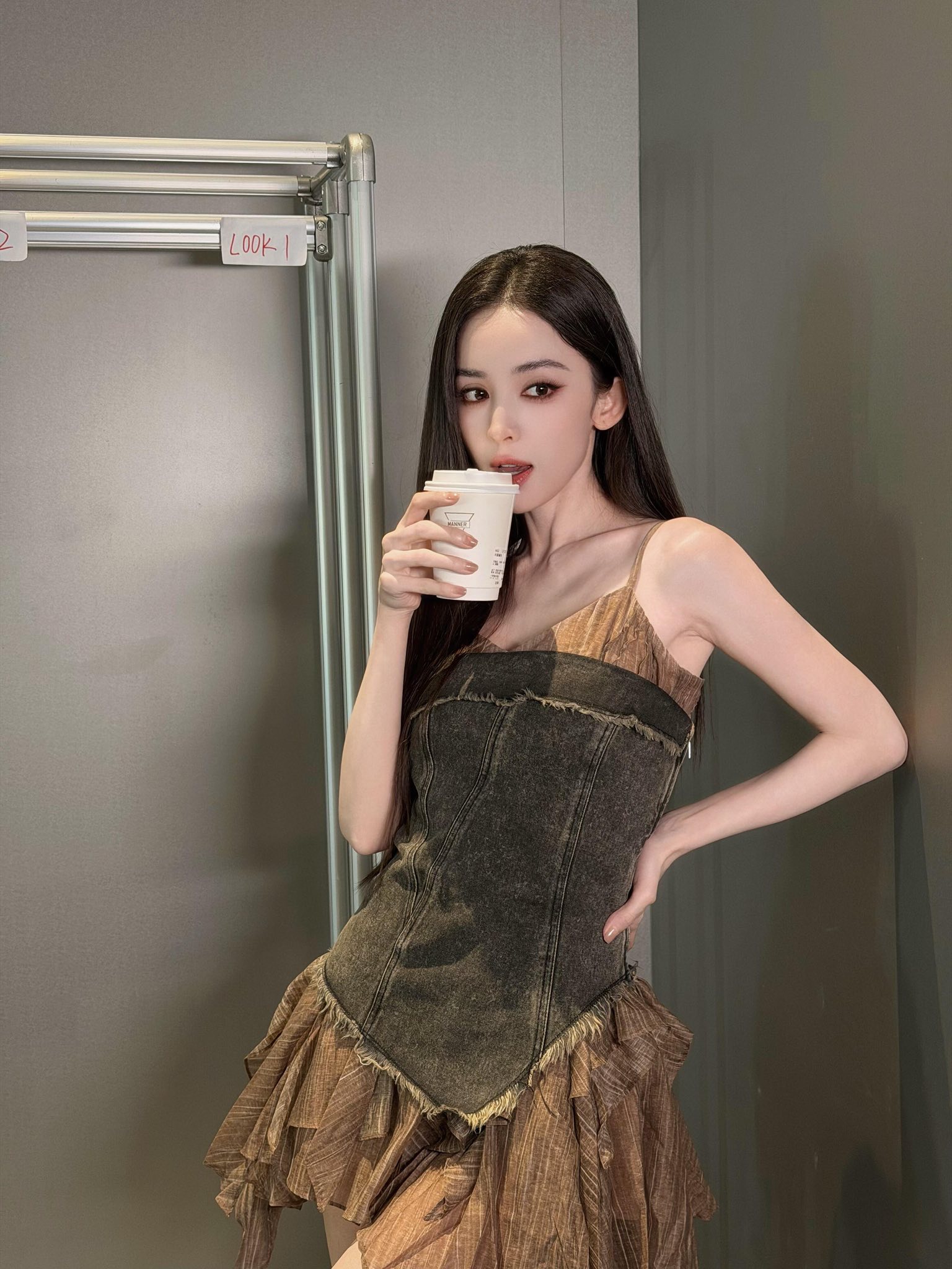"Bảo vật nhan sắc" Trung Quốc đi event c&ograve;n s&aacute;ng hơn cả trang sức, visual xứng với đẳng cấp minh tinh- Ảnh 9.