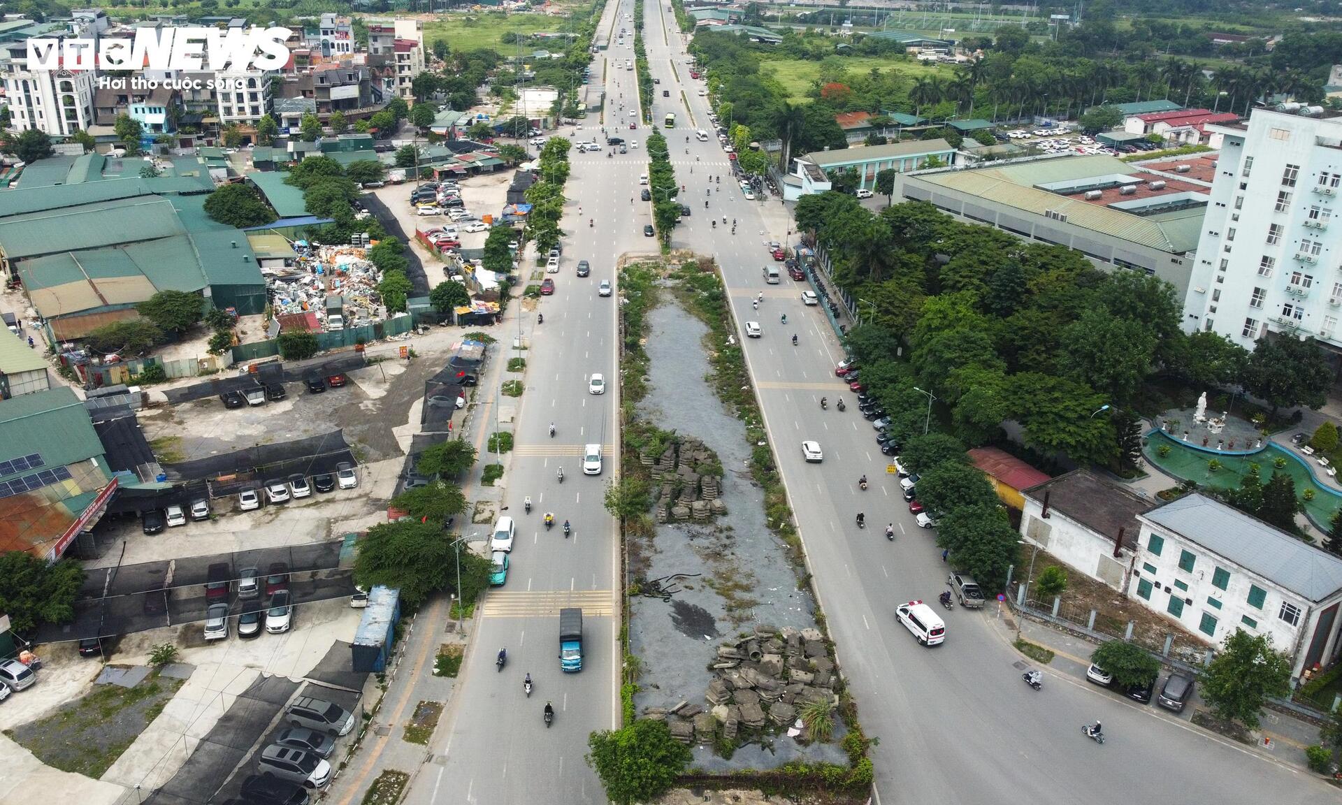 H&agrave; Nội: To&agrave;n cảnh n&uacute;t giao Phạm Tu - đường 70 sau gần một thập kỷ đ&igrave;nh trệ- Ảnh 2.