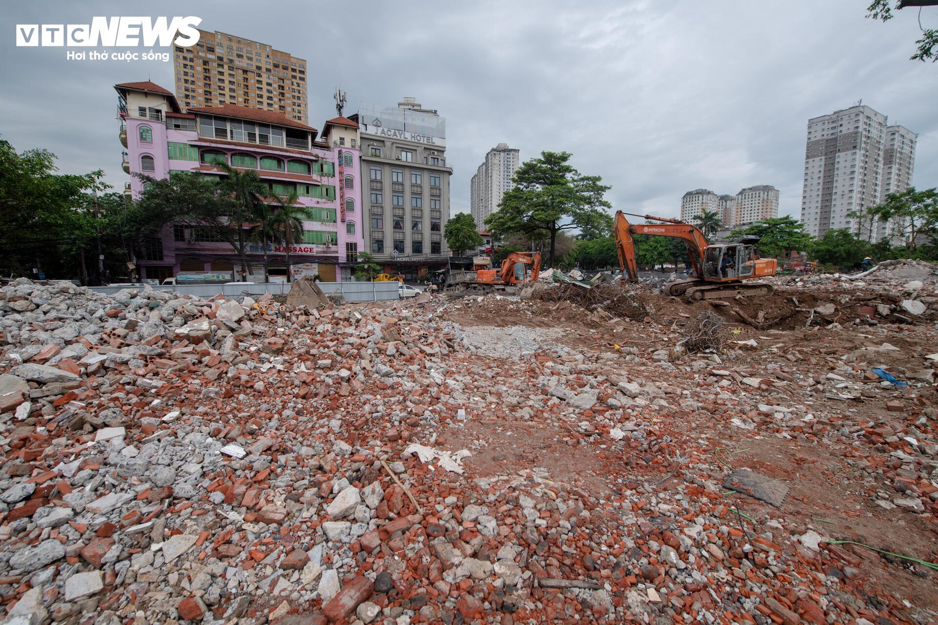 H&agrave; Nội: To&agrave;n cảnh n&uacute;t giao Phạm Tu - đường 70 sau gần một thập kỷ đ&igrave;nh trệ- Ảnh 14.
