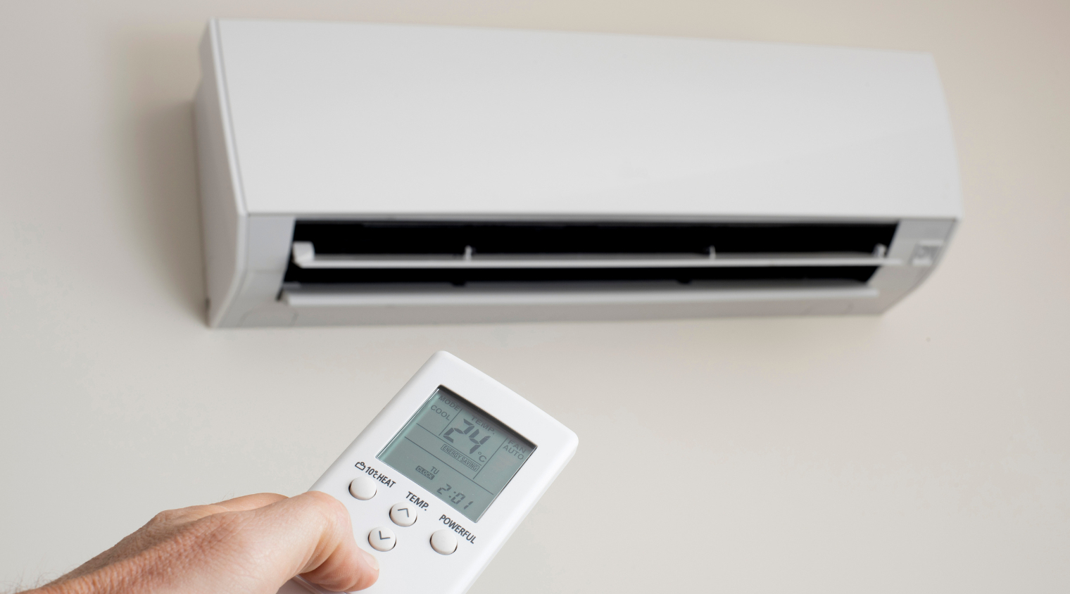 Cảnh b&aacute;o: Th&oacute;i quen bật/tắt điều h&ograve;a kiểu n&agrave;y c&oacute; thể tốn điện gấp 3 lần, hầu như c&aacute;c gia đ&igrave;nh Việt đang mắc- Ảnh 1.