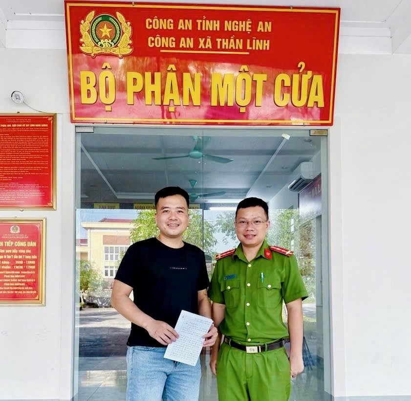 Chuyển khoản 400 triệu đồng đến t&agrave;i khoản Vietcombank mang t&ecirc;n Nguyễn Trọng Hiệp, người đ&agrave;n &ocirc;ng Nghệ An phải tr&igrave;nh b&aacute;o c&ocirc;ng an- Ảnh 1.