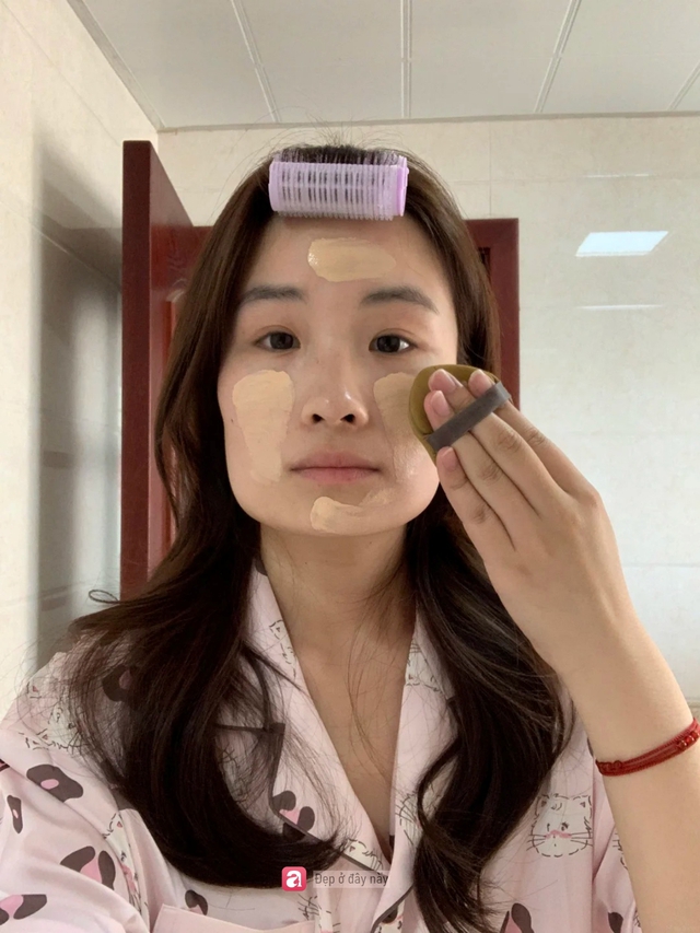Mặt vu&ocirc;ng đừng chỉ đổi kiểu t&oacute;c, đổi đ&uacute;ng m&agrave;u t&oacute;c mới l&agrave; thứ gi&uacute;p gương mặt mềm hơn hẳn- Ảnh 1.
