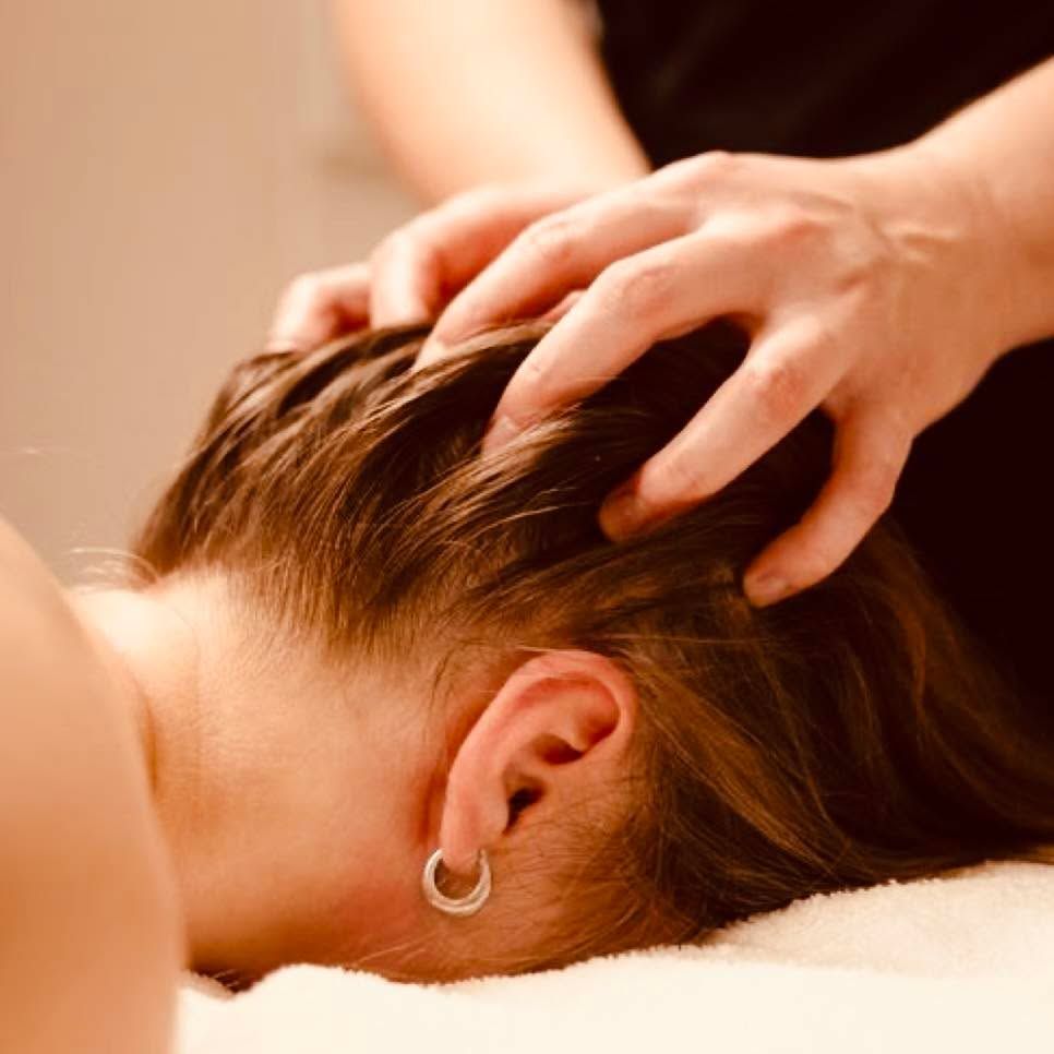 Lời khuy&ecirc;n cho phụ nữ c&oacute; t&oacute;c đang mỏng dần, rơi rụng như l&aacute; m&ugrave;a thu- Ảnh 4.