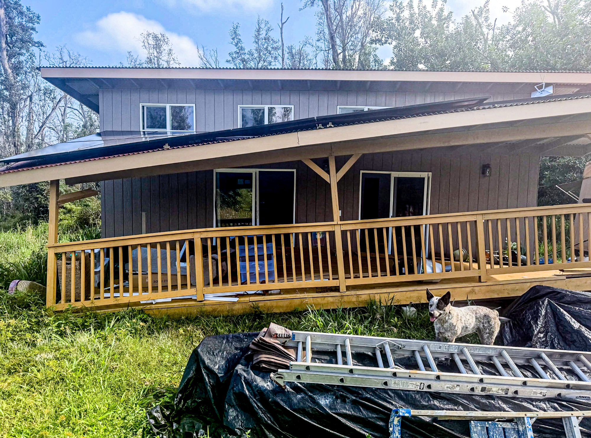 Hiện trường vụ động đất mạnh 6,0 độ rung chuyển Hawaii: Nh&agrave; cửa đổ sập, người d&acirc;n hoảng loạn th&aacute;o chạy- Ảnh 1.