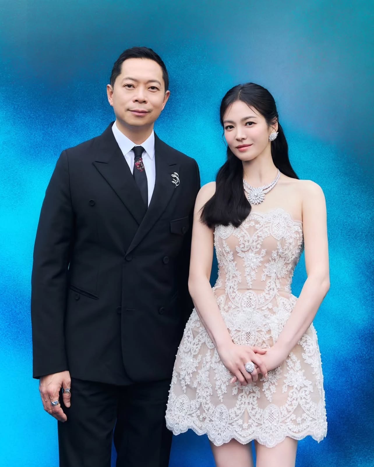 H&igrave;nh ảnh mới lộ v&oacute;c d&aacute;ng hiện tại của Song Hye Kyo- Ảnh 2.