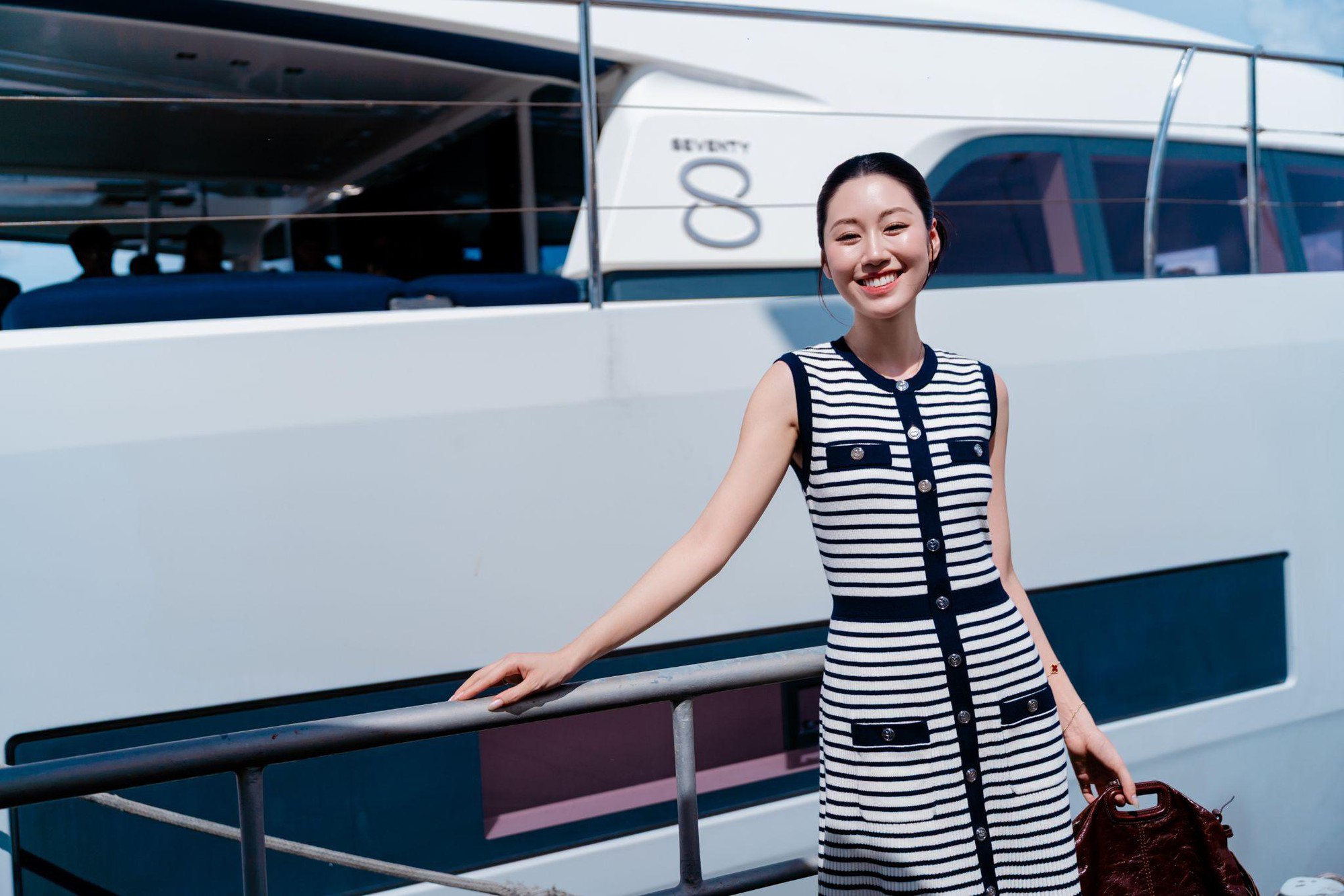 Maje cùng dàn IT girl đón Xuân - Hè 2026 trên du thuyền - Ảnh 2. Maje cùng dàn IT girl đón Xuân - Hè 2026 trên du thuyền - Ảnh 2.