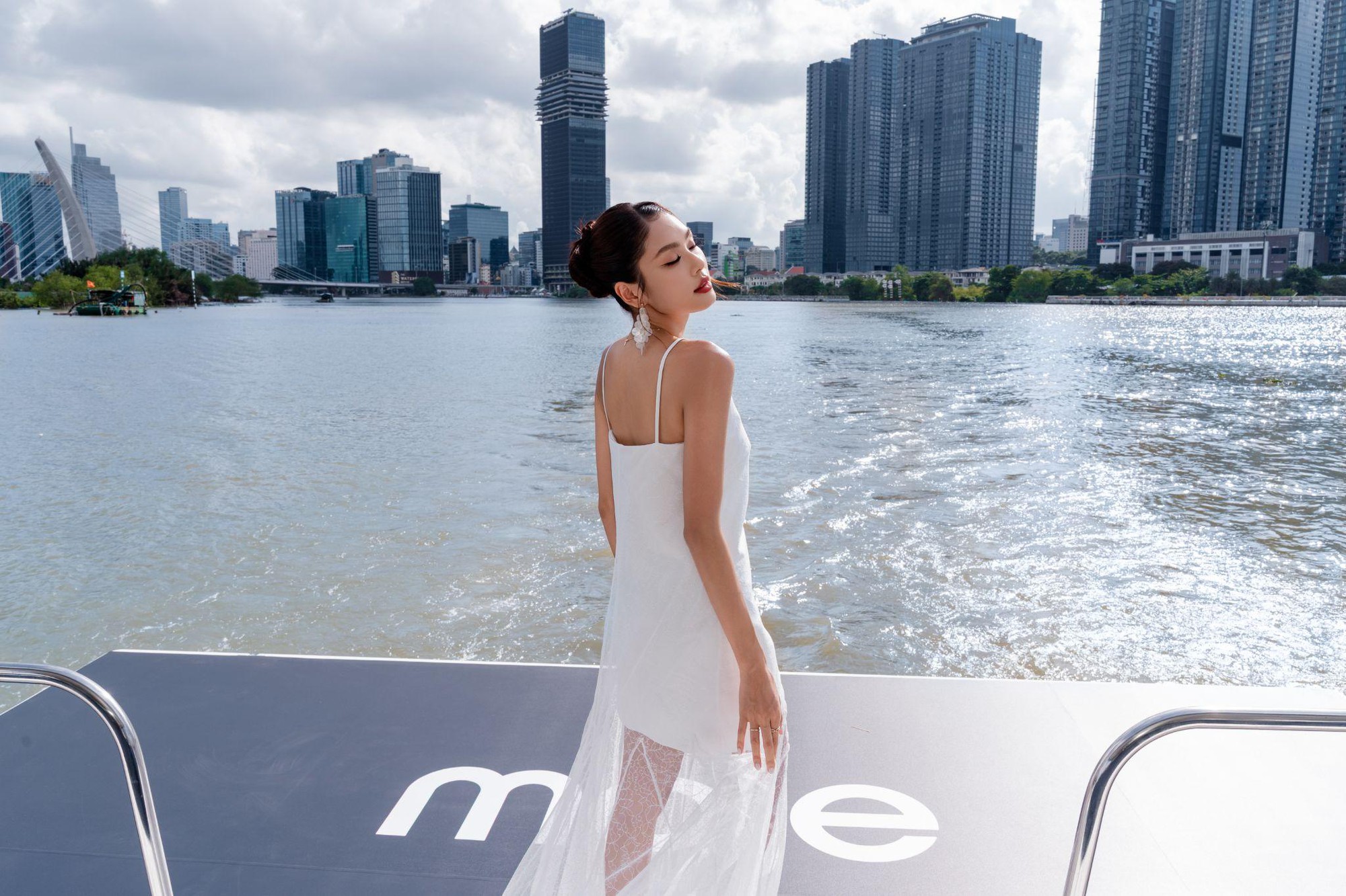 Maje cùng dàn IT girl đón Xuân - Hè 2026 trên du thuyền - Ảnh 3. Maje cùng dàn IT girl đón Xuân - Hè 2026 trên du thuyền - Ảnh 3.