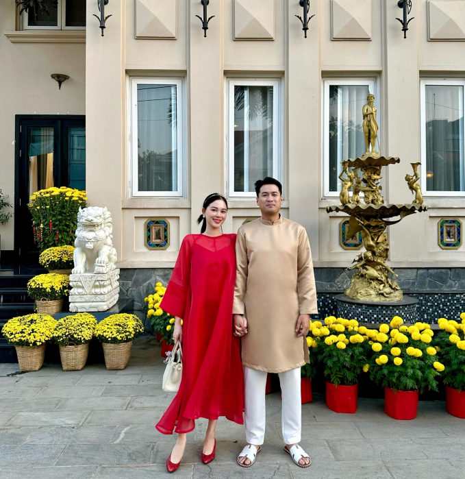 Mỹ nh&acirc;n H&agrave; th&agrave;nh cưới con trai tỷ ph&uacute;: 30 tuổi l&agrave;m d&acirc;u h&agrave;o m&ocirc;n, sống như "nữ ho&agrave;ng" trong biệt thự sang trọng- Ảnh 3.