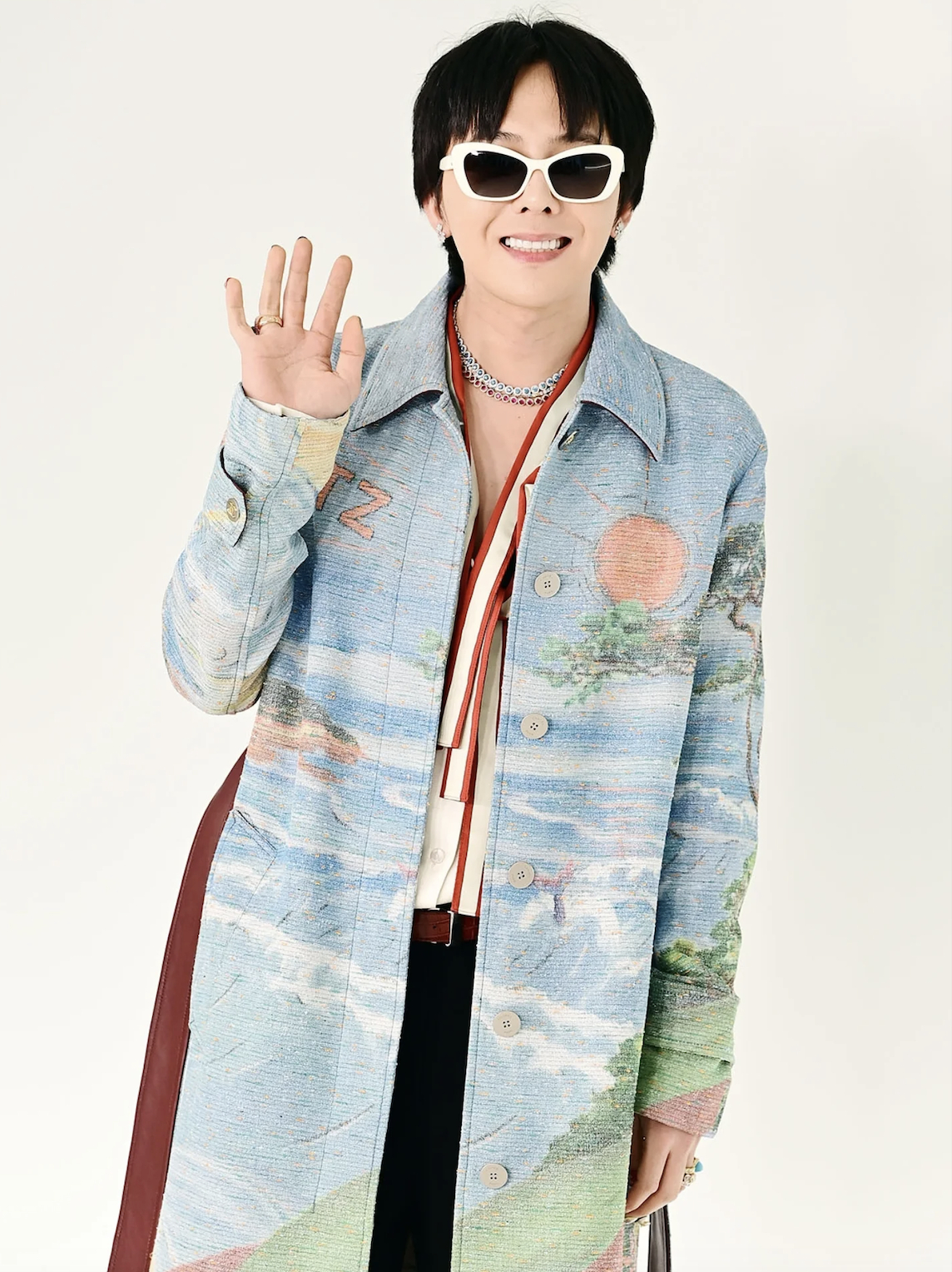 &Aacute;t chủ b&agrave;i của CHANEL lộ diện: Jennie v&agrave; G-Dragon cuối c&ugrave;ng cũng hội ngộ - Ảnh 11.