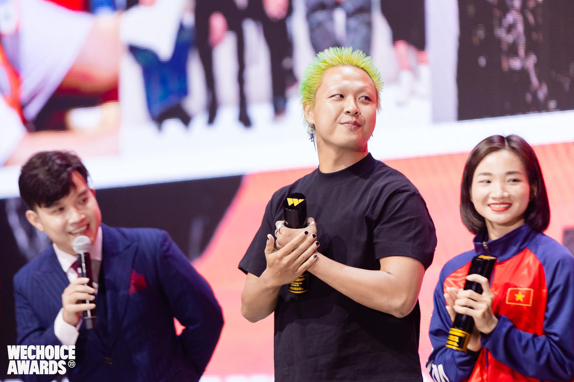 Lộ diện người đứng sau si&ecirc;u phẩm Sơn T&ugrave;ng M-TP collab với rapper tỷ view nước Mỹ- Ảnh 6.