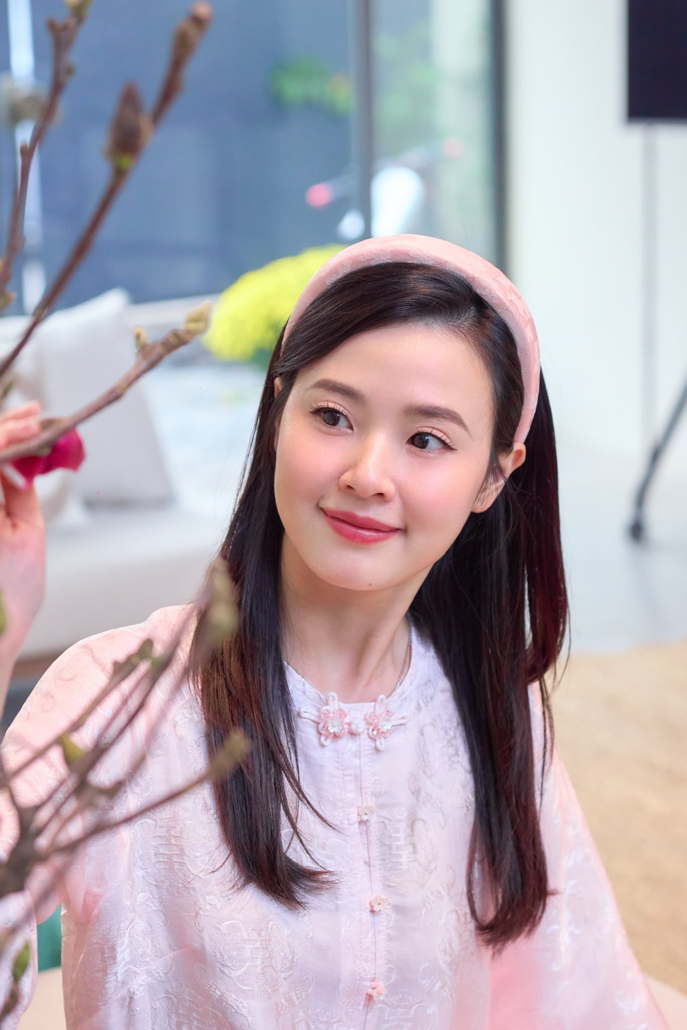 X&ocirc;n xao danh s&aacute;ch 25 nữ diễn vi&ecirc;n đẹp nhất Việt Nam: Chi Pu thứ 2, Phương Oanh gần cuối bảng- Ảnh 11.