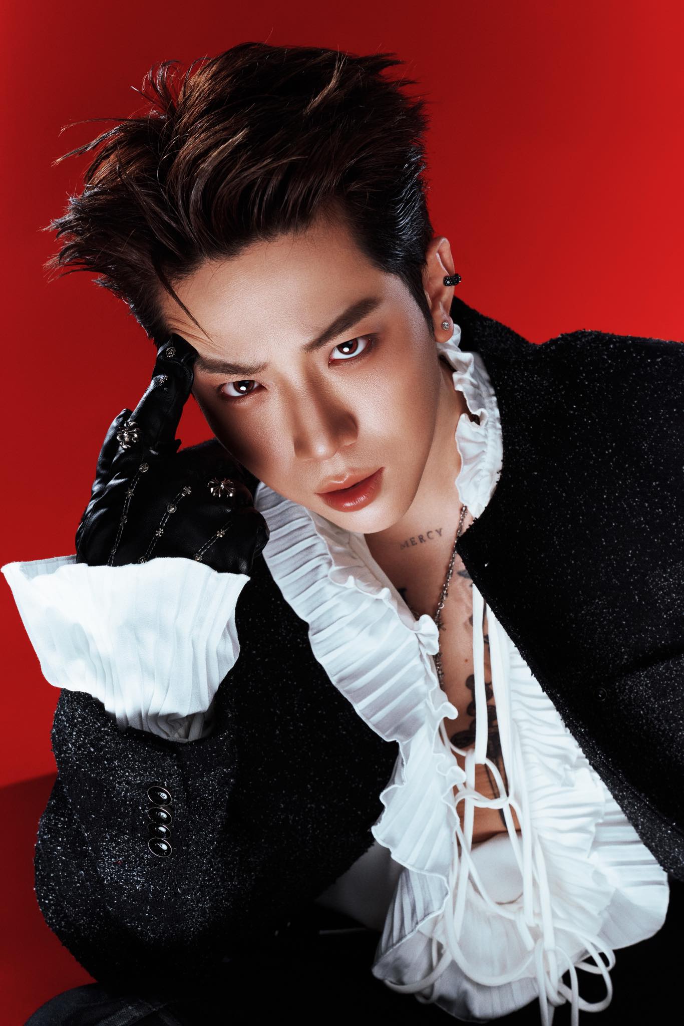 Nam thần tượng Việt vừa comeback đ&atilde; bị k&ecirc;u gọi tẩy chay, d&ugrave;ng AI chế ảnh khiến đồng nghiệp phải l&ecirc;n tiếng giải cứu- Ảnh 1.