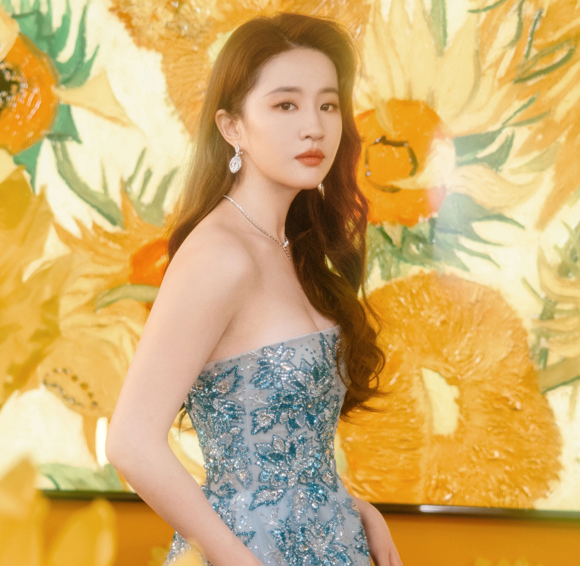 Người duy nhất đẹp hơn Lưu Diệc Phi l&agrave; ch&iacute;nh c&ocirc; ấy của 24 năm trước- Ảnh 8.