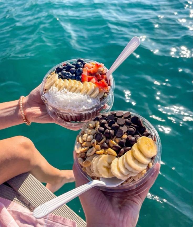 Giải mã cơn sốt Açaí Bowl khuynh đảo Sài Gòn: Tô sinh tố 200.000đ khiến giới trẻ sẵn sàng xuống tiền để đu theo idol - Ảnh 9.