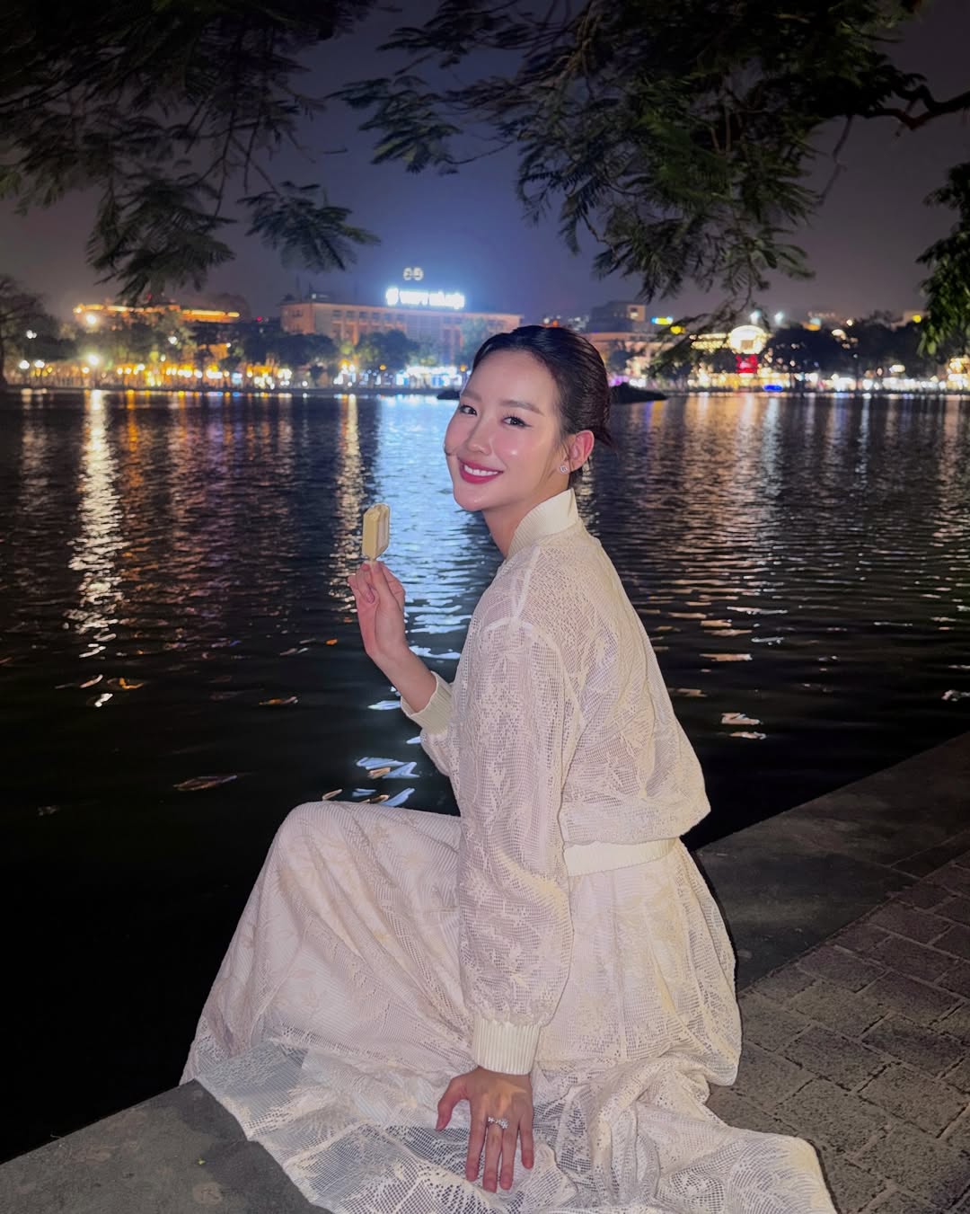 Mỹ nh&acirc;n cao nhất showbiz mặc đẹp kh&ocirc;ng trượt ph&aacute;t n&agrave;o, xuất hiện ở đ&acirc;u cũng l&agrave; t&acirc;m điểm - Ảnh 6.