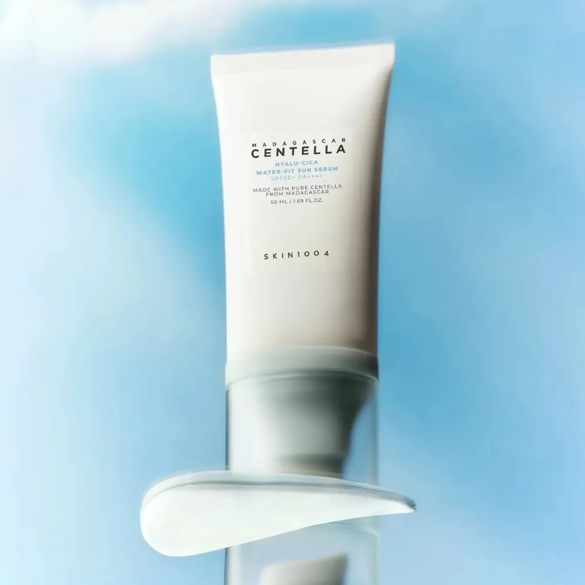 7 kem chống nắng SPF 50+ d&agrave;nh cho m&ugrave;a h&egrave;: C&oacute; loại nhẹ như serum, c&oacute; em kiềm dầu "đỉnh ch&oacute;p" - Ảnh 5.