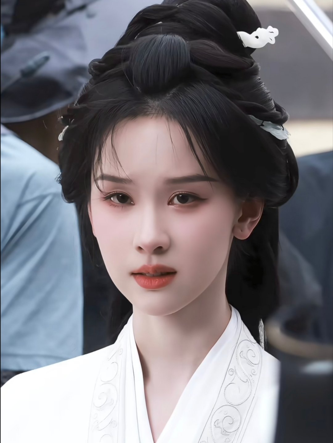 Đẹp như mỹ nh&acirc;n n&agrave;y mới xứng được khen "giai nh&acirc;n như họa": Visual ngọc kh&ocirc;ng tỳ vết, cần được bảo tồn suốt đời- Ảnh 9.