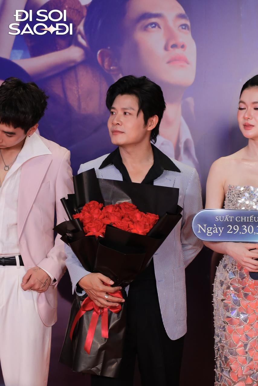 Thảm đỏ HOT nhất h&ocirc;m nay: Tiểu Vy - Phương Nga đọ sắc b&ugrave;ng nổ, 1 mỹ nh&acirc;n Gen Z đẹp đi&ecirc;n l&ecirc;n được- Ảnh 9.