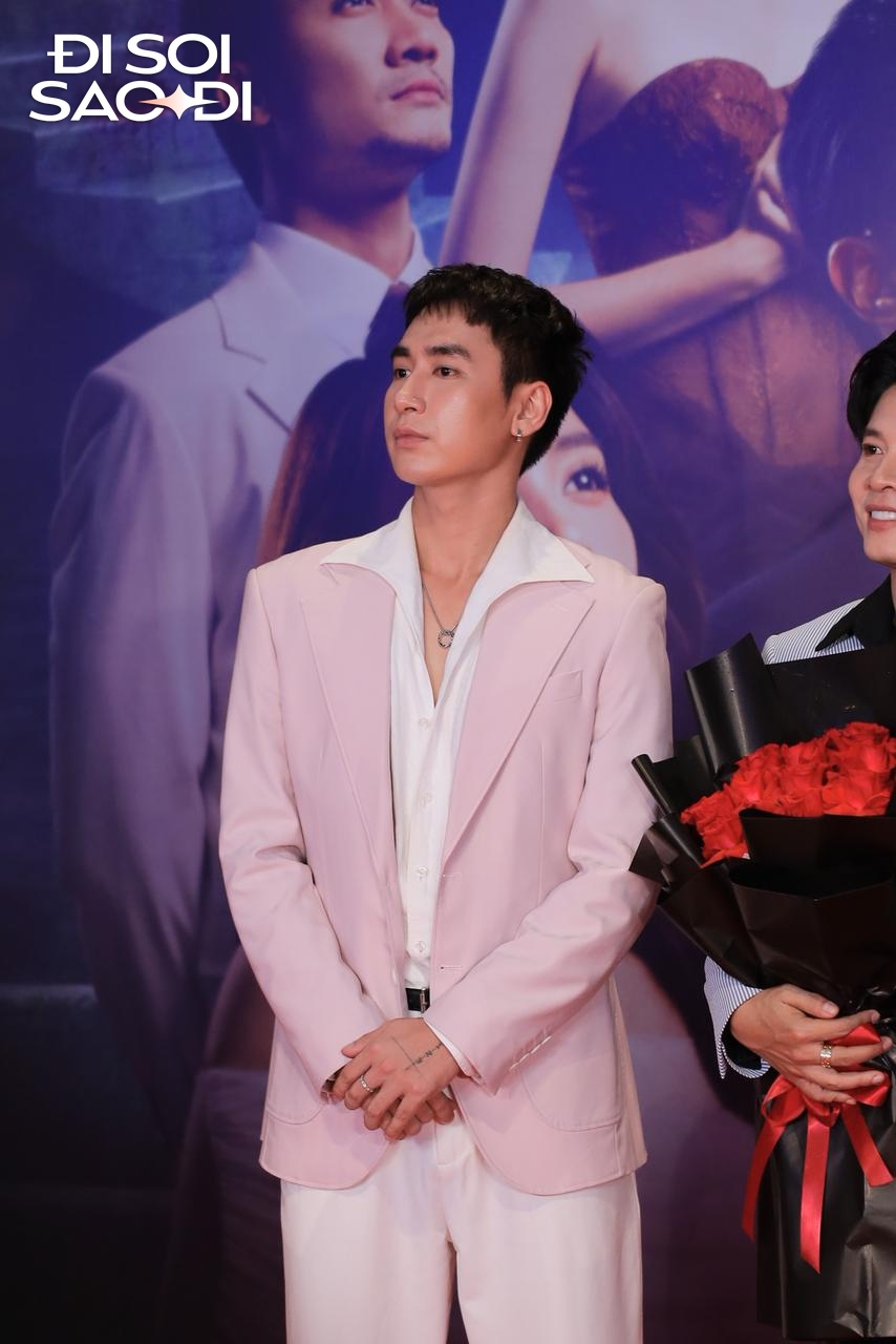 Thảm đỏ HOT nhất h&ocirc;m nay: Tiểu Vy - Phương Nga đọ sắc b&ugrave;ng nổ, 1 mỹ nh&acirc;n Gen Z đẹp đi&ecirc;n l&ecirc;n được- Ảnh 11.