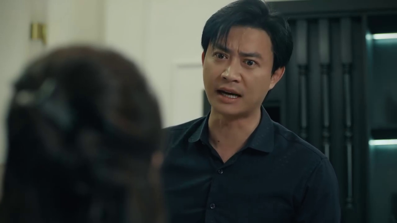 Ở Việt Nam c&oacute; 1 mỹ nh&acirc;n vừa xuất hiện đ&atilde; nhận b&atilde;o &ldquo;gạch đ&aacute;&rdquo; nhưng n&oacute;i về đẹp th&igrave; kh&ocirc;ng ai ch&ecirc; nổi- Ảnh 1.