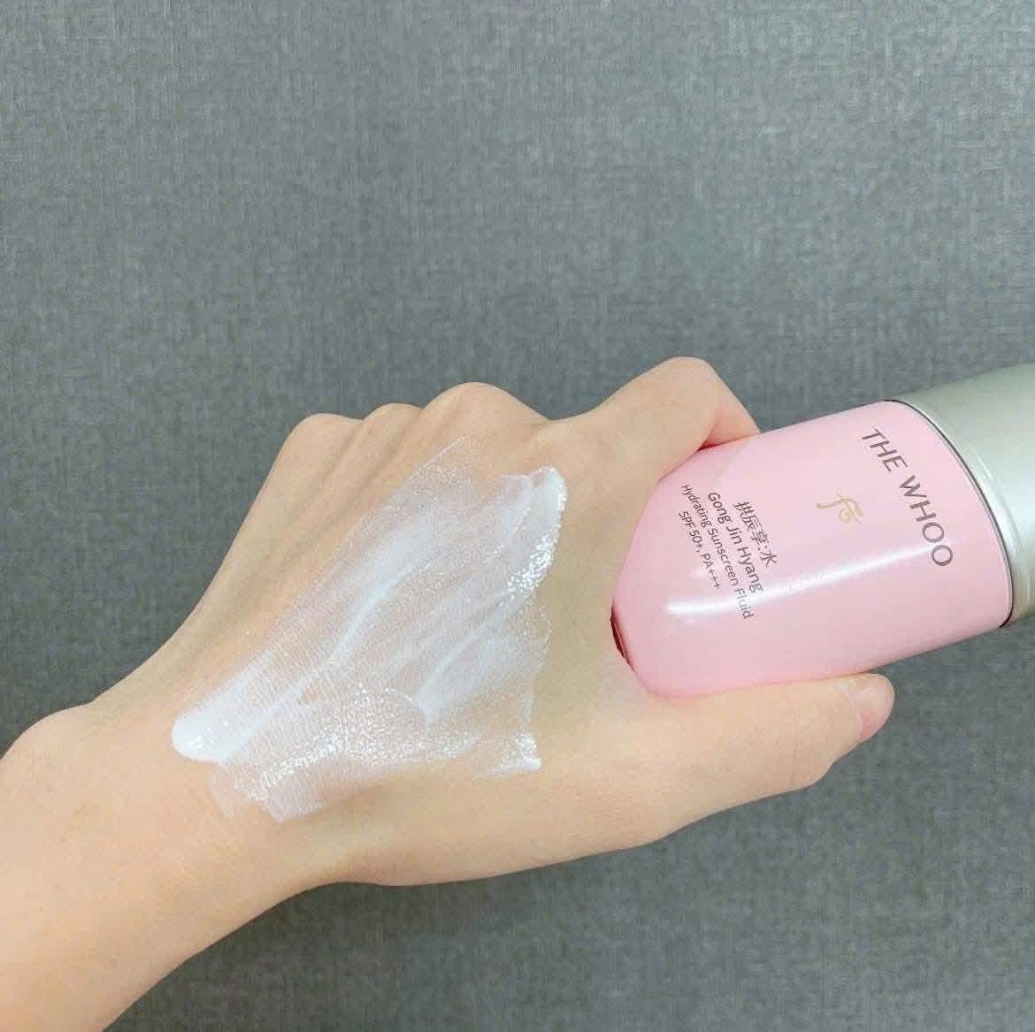 Sau tuổi 30, t&ocirc;i ngừng mua chống l&atilde;o h&oacute;a theo trend v&agrave; chỉ giữ lại 5 m&oacute;n - Ảnh 8.