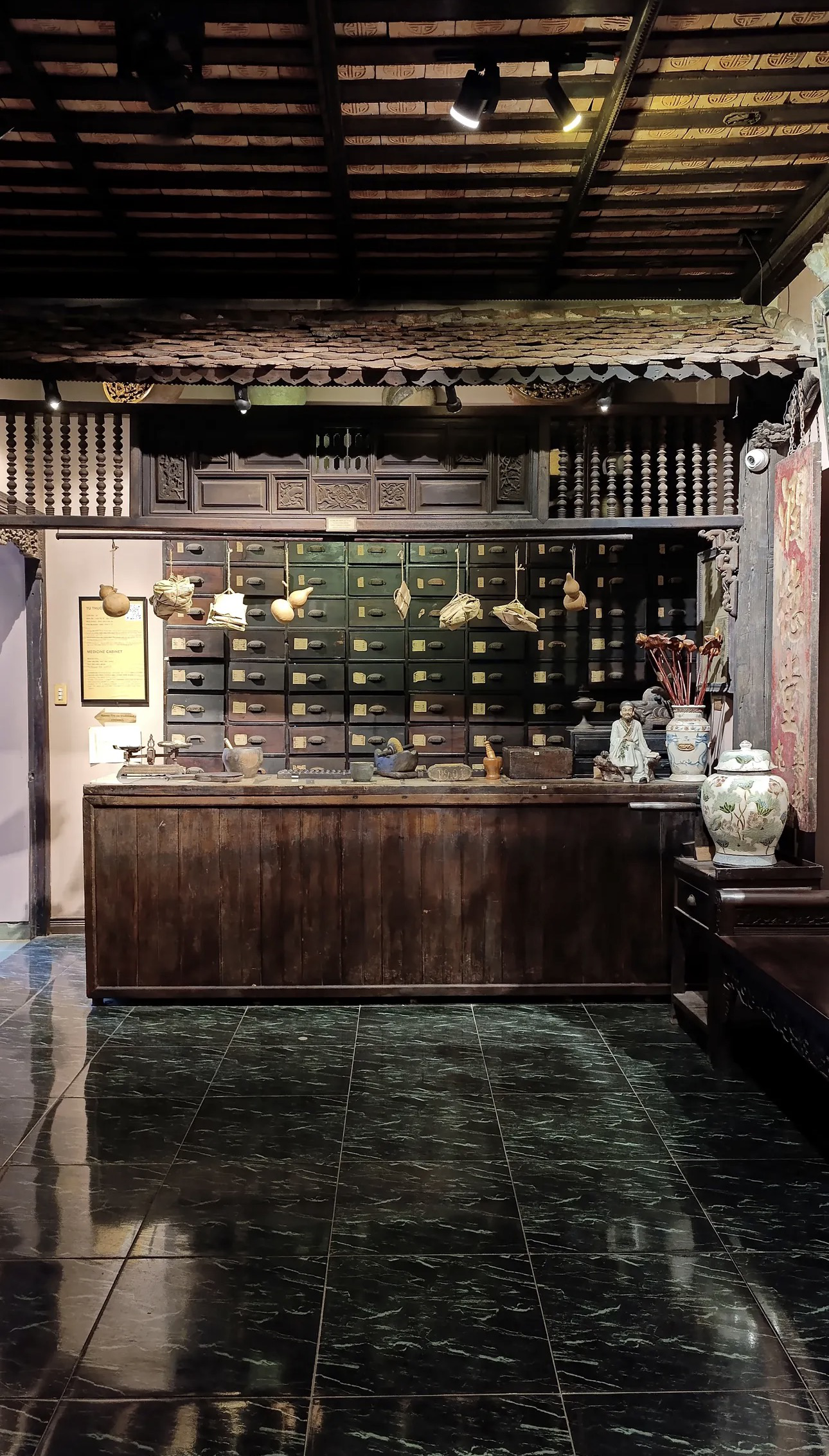 Tour-de-bảo t&agrave;ng - Đi qua những k&yacute; ức S&agrave;i G&ograve;n  - Ảnh 83.
