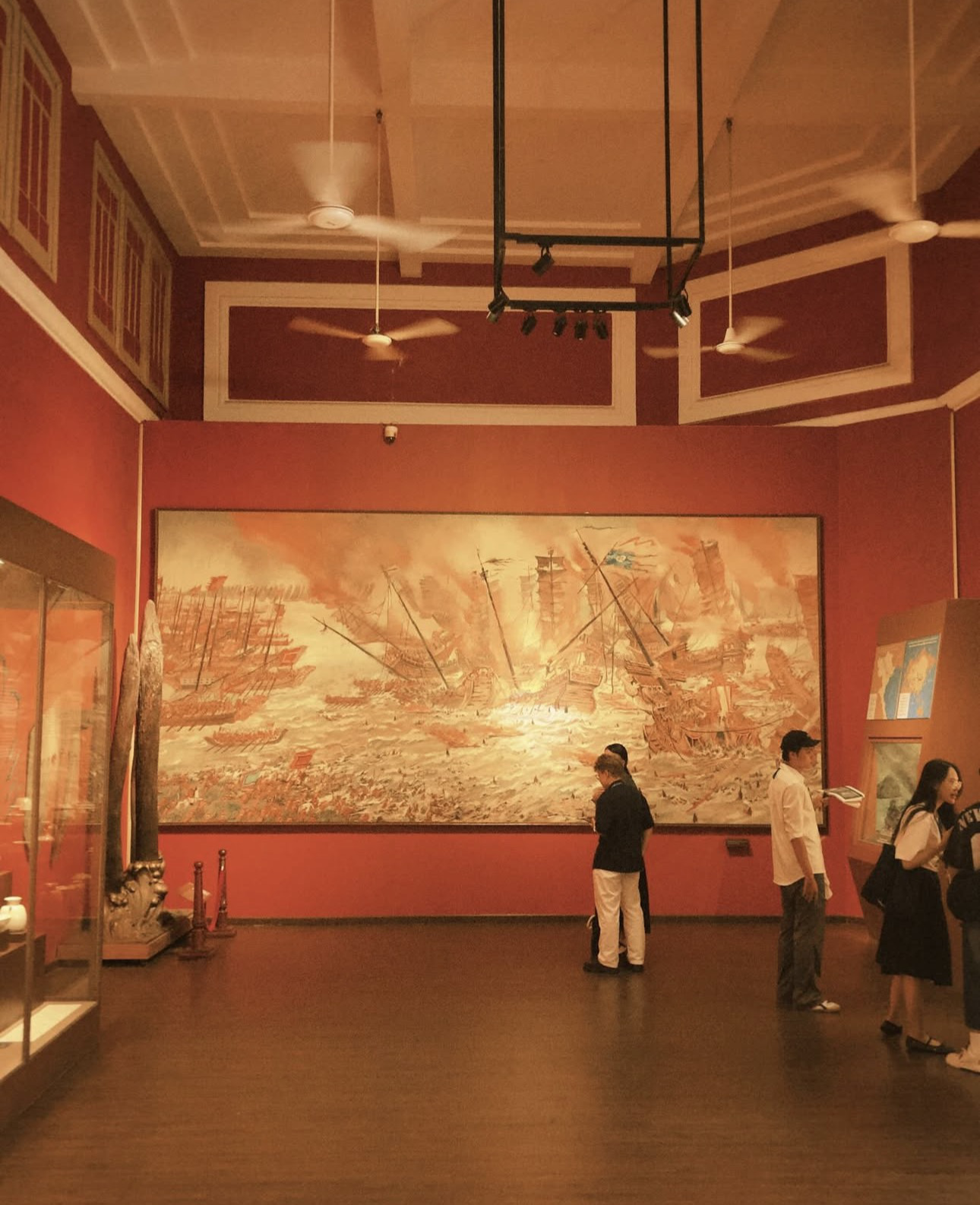 Tour-de-bảo t&agrave;ng - Đi qua những k&yacute; ức S&agrave;i G&ograve;n  - Ảnh 64.